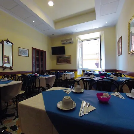 Casali Hotel 2*