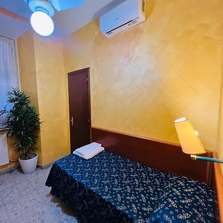 Casali Hotel 2*